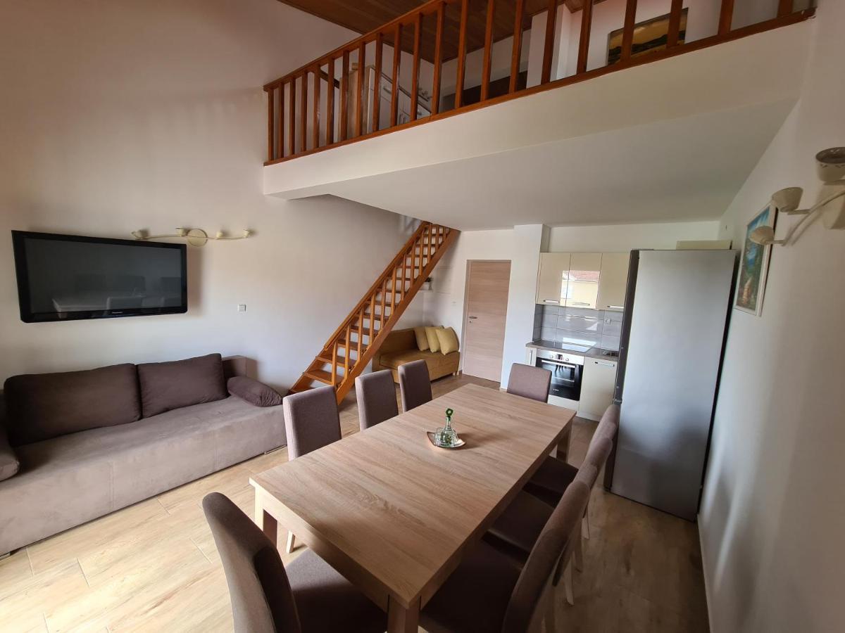 Apartments Dupin Baska  Bagian luar foto